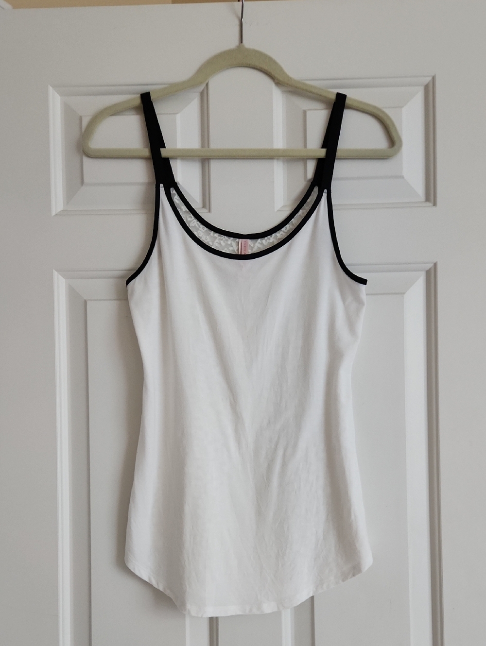 VICTORIA'S SECRET White Camisole with Black Trim and Lace Back Size L